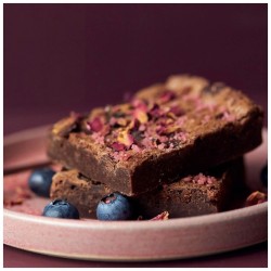 Сушени цветове 6 г, венчелистчета от рози, Lie Gourmet